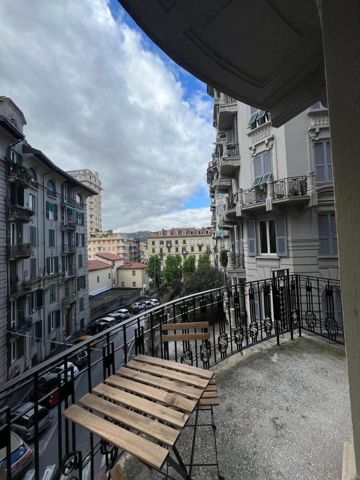 20 Settembre Rooms Специя Екстериор снимка