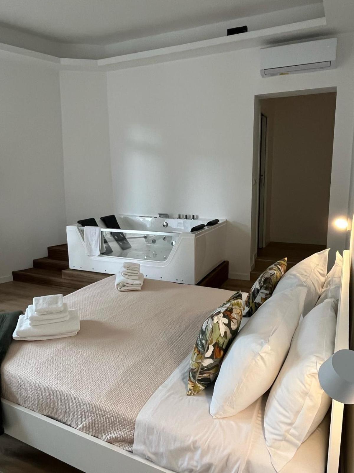 20 Settembre Rooms Специя Екстериор снимка